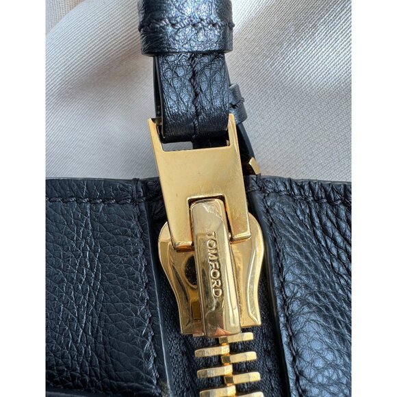 Tom Ford "Sedgwick" Tote in Black Pebbled Leather - Picture 5 of 17